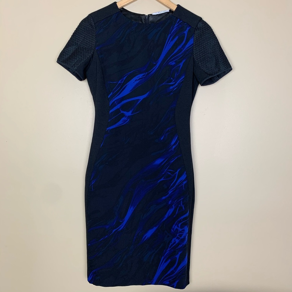 TAHARI • Sheath Dress